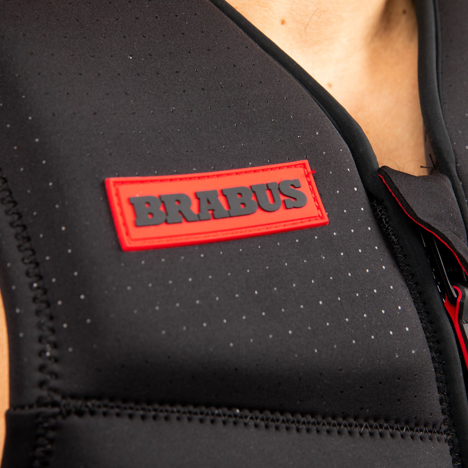 Brabus x Jobe Shadow Fragment Vest Men - Image 3