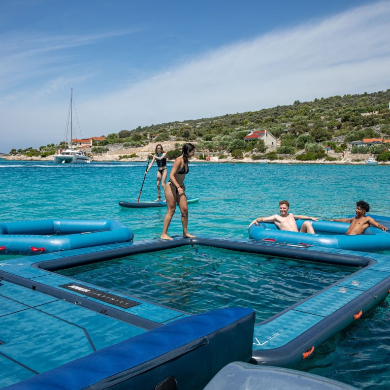 Jobe Infinity Pool Set with Pump & Stairs thumbnail 6